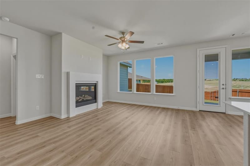 828 Elmstead Drive, Fort Worth TX 76108 - Photo 7