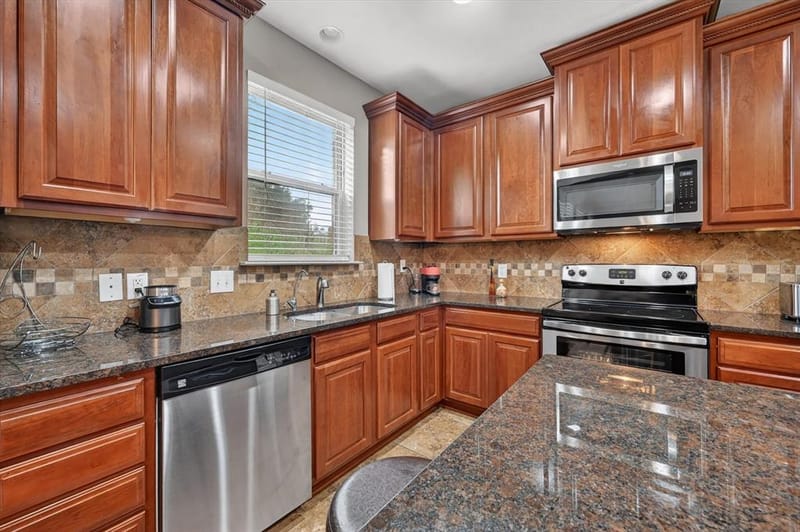3715 Sicily Street, Irving TX 75038 - Photo 6