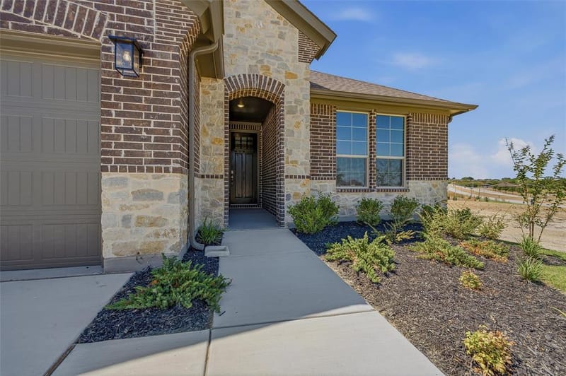 820 Elmstead Drive, Fort Worth TX 76108 - Photo 5
