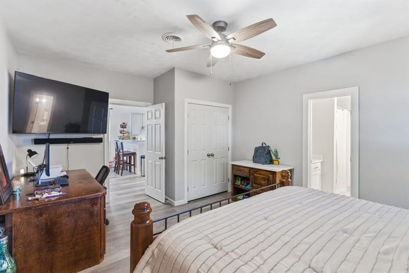 401 W Mesquite Street, Gunter TX 75058 - Photo 21