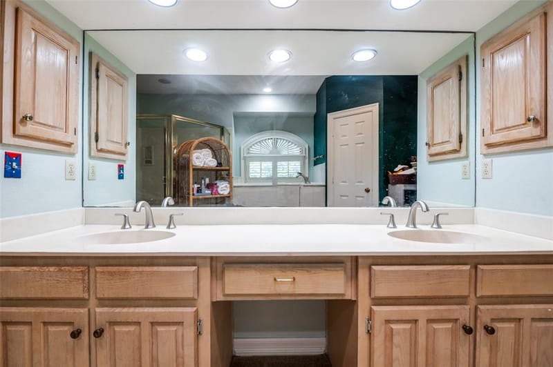 4711 O Connor Court, Irving TX 75062 - Photo 9
