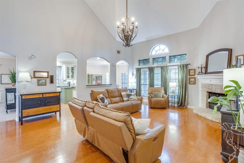 12105 Fairway Meadows Drive, Fort Worth TX 76179 - Photo 6