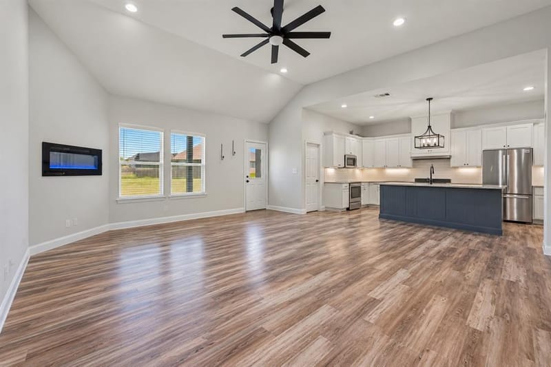 689 Dill Road, Weatherford TX 76085 - Photo 9