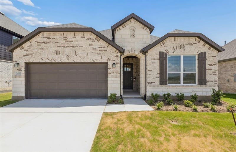 1033 Clayton Street, Aubrey TX 76227