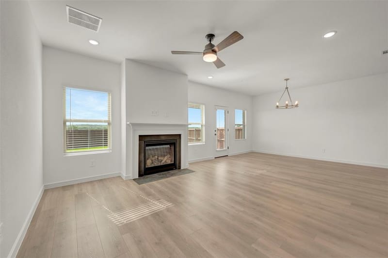 161 Summer Rain Way, Newark TX 76071 - Photo 5