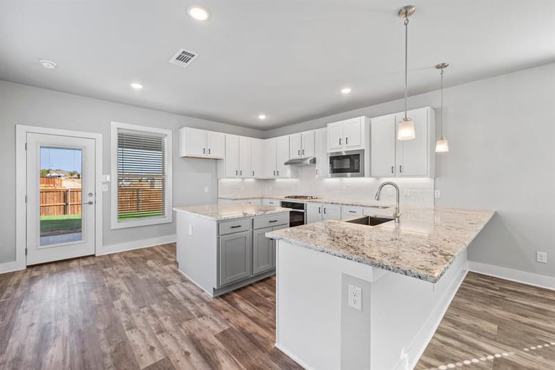 10907 Rochelle Court, Grand Prairie TX 76065 - Photo 16
