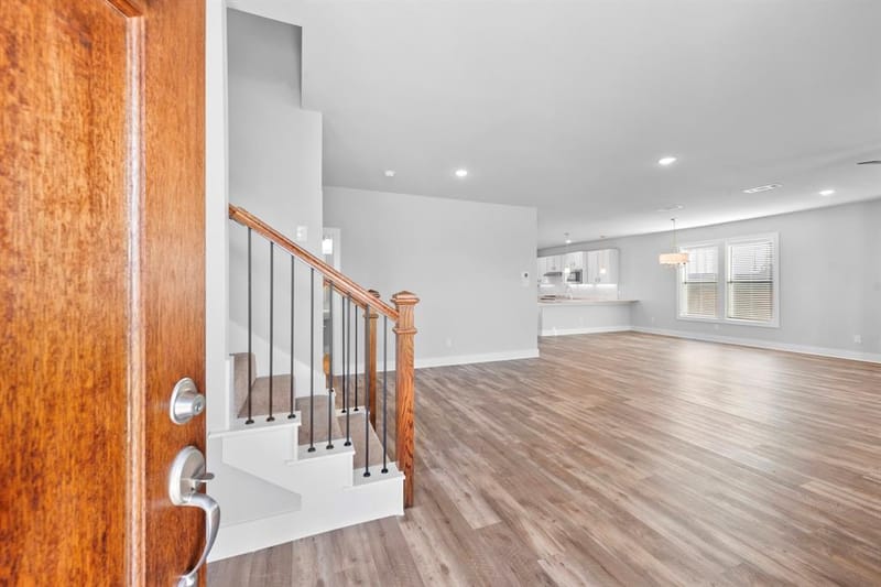 10907 Rochelle Court, Grand Prairie TX 76065 - Photo 7