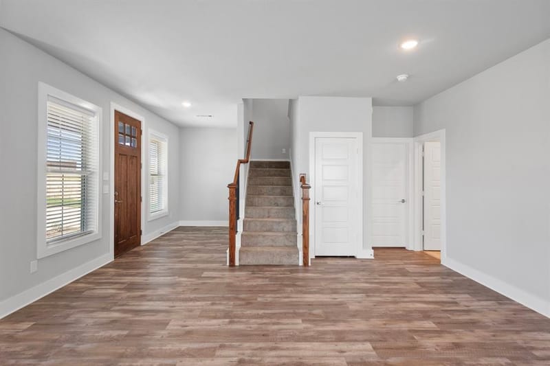 10907 Rochelle Court, Grand Prairie TX 76065 - Photo 8
