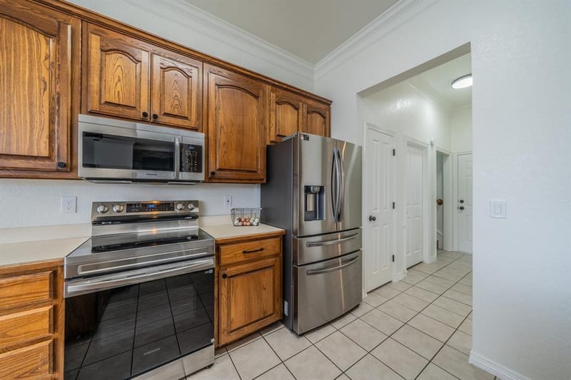 2114 Sagewood Drive, Weatherford TX 76087 - Photo 12