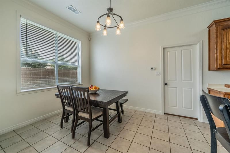 2114 Sagewood Drive, Weatherford TX 76087 - Photo 10
