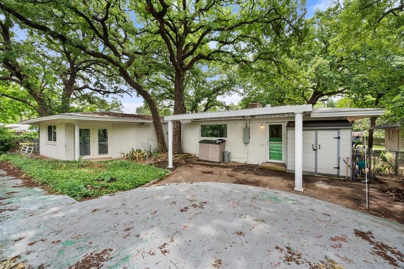 1209 W Lilly Lane, Arlington TX 76013 - Photo 23