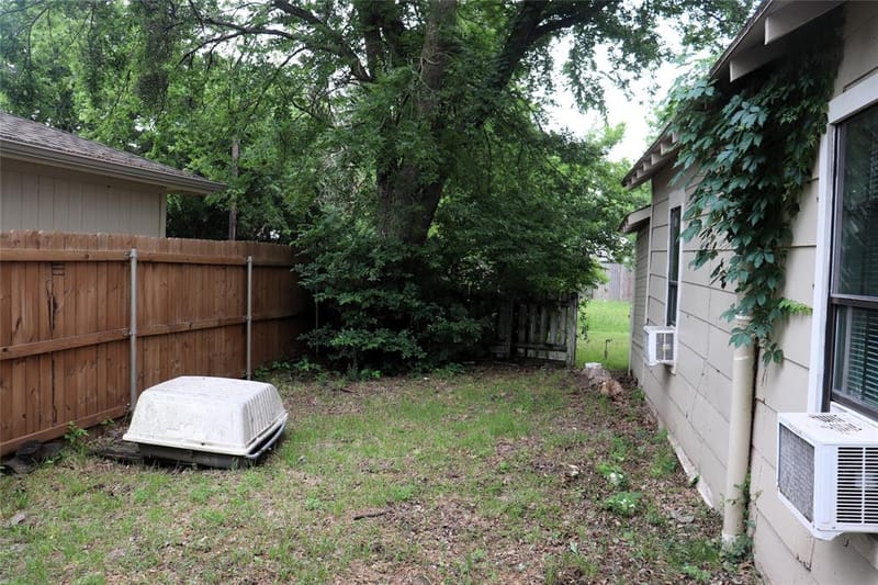 2510 Gilmer Street, Caddo Mills TX 75135 - Photo 9