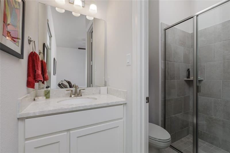 6738 Barnes Drive, Frisco TX 75034 - Photo 25