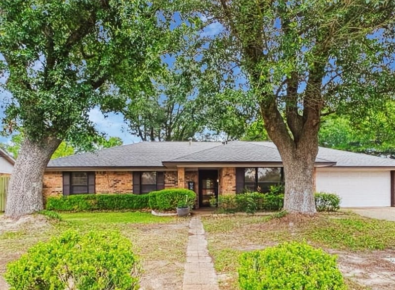 710 Bunny Rabbit Road, Athens TX 75751