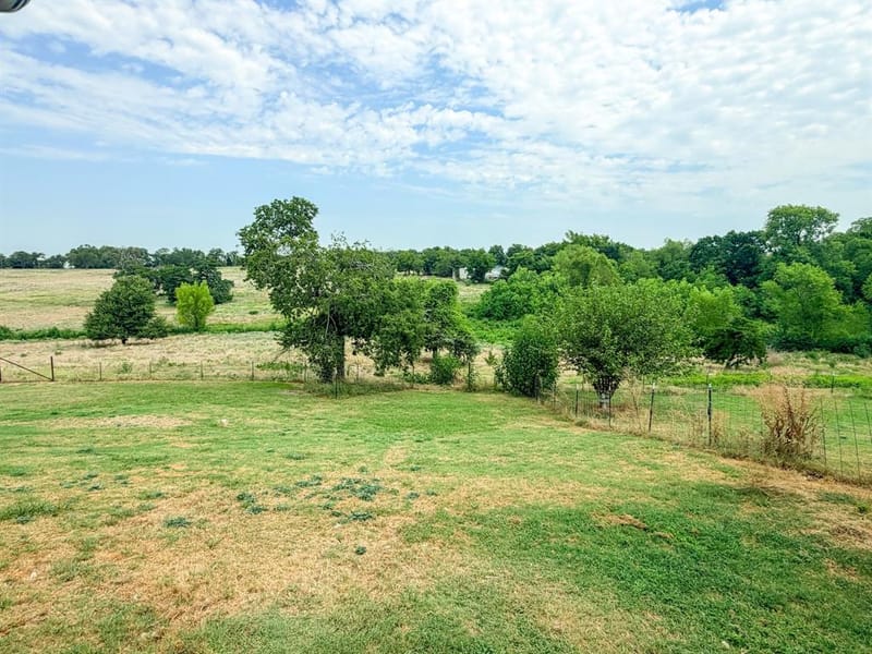 608 W Spring Street, West TX 76691 - Photo 5
