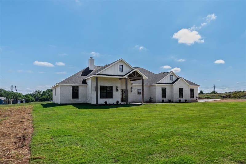 4406 Colony Road, Granbury TX 76048 - Photo 3