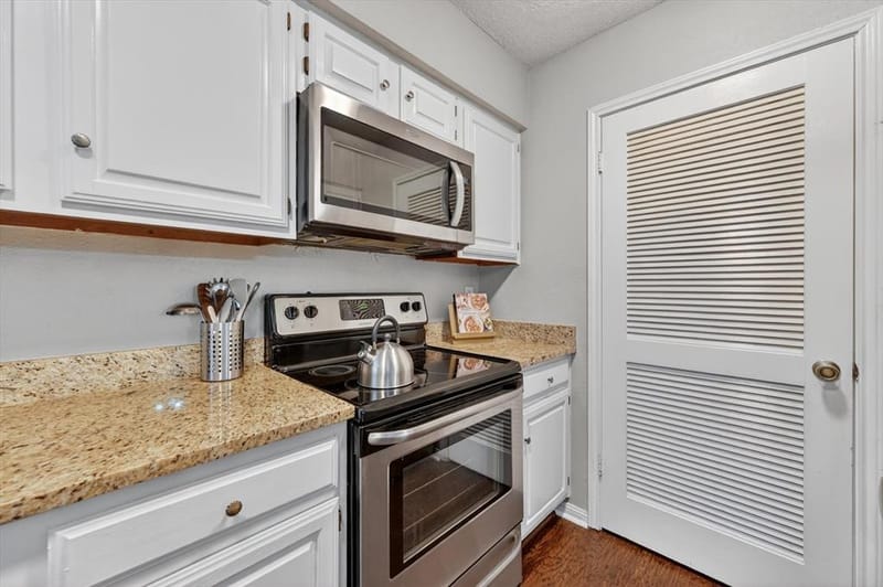 1200 Harwell Drive # 1924, Arlington TX 76011 - Photo 2