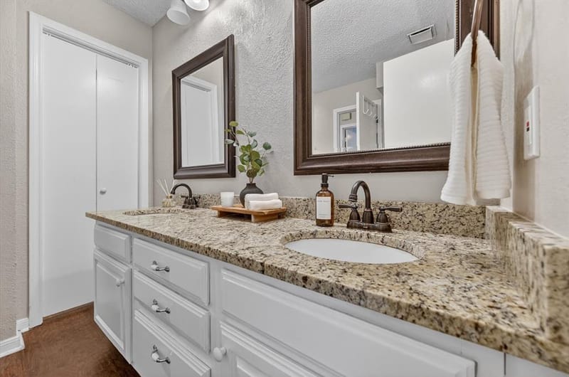 1200 Harwell Drive # 1924, Arlington TX 76011 - Photo 4