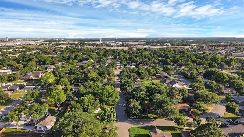 1103 Bellaire Drive, Grapevine TX 76051 - Photo 13