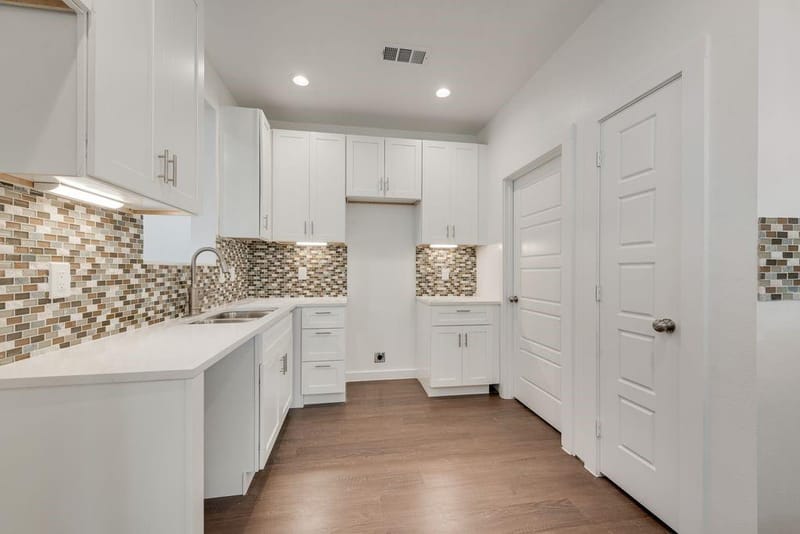 2706 Lenway Street, Dallas TX 75215 - Photo 27
