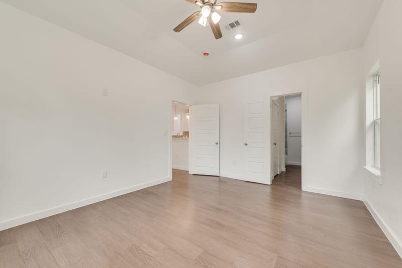 2706 Lenway Street, Dallas TX 75215 - Photo 13
