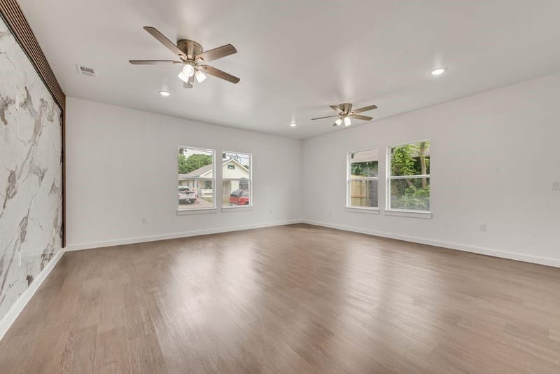 2706 Lenway Street, Dallas TX 75215 - Photo 17