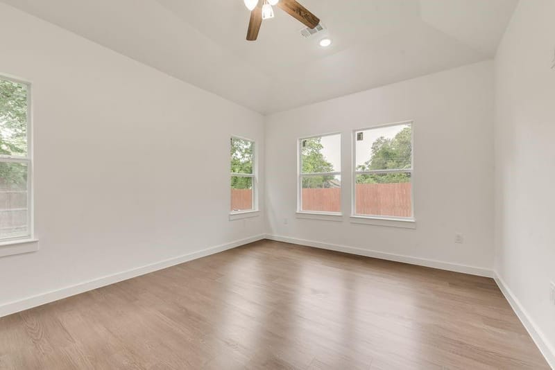 2706 Lenway Street, Dallas TX 75215 - Photo 12