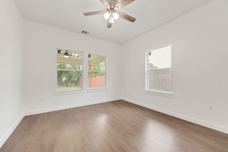 2706 Lenway Street, Dallas TX 75215 - Photo 7