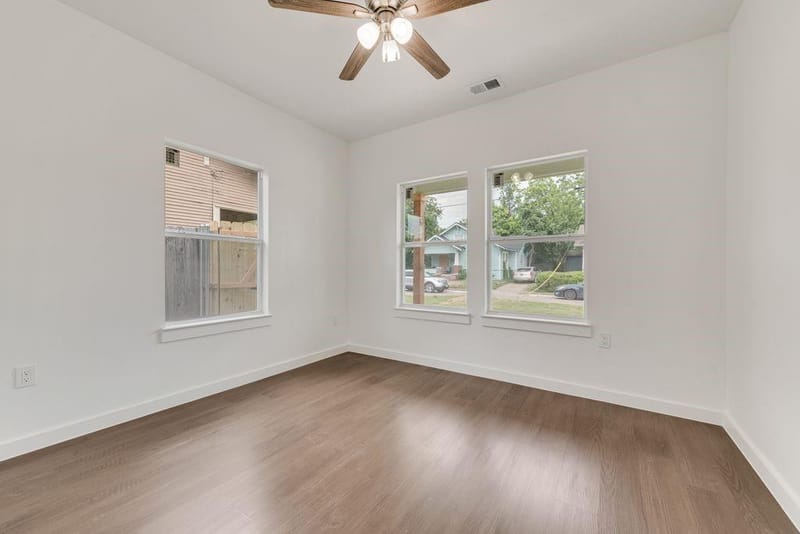 2706 Lenway Street, Dallas TX 75215 - Photo 8