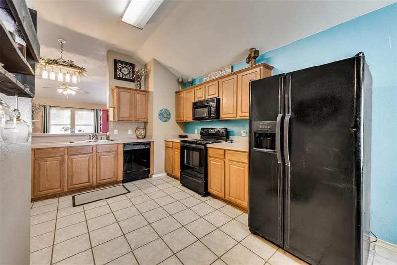 1202 Halifax Lane, Forney TX 75126 - Photo 3