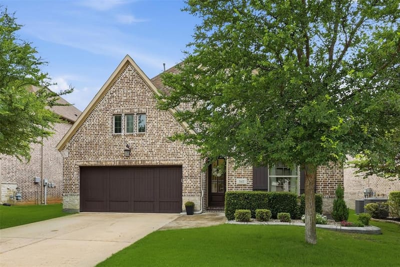 342 Hill Creek Lane, Grapevine TX 76051 - Photo 3