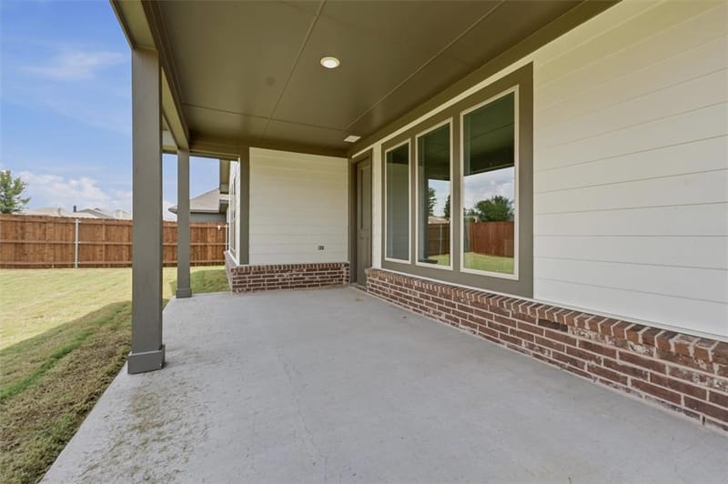 3413 Helena Street, Gainesville TX 76240 - Photo 34