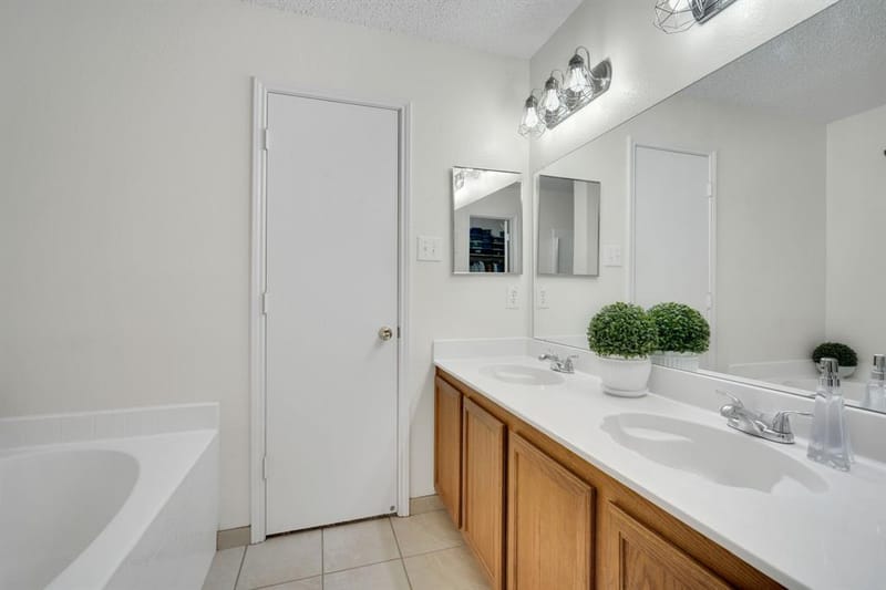 3900 Country Lane, Fort Worth TX 76123 - Photo 17