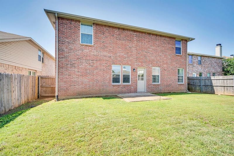 3900 Country Lane, Fort Worth TX 76123 - Photo 32