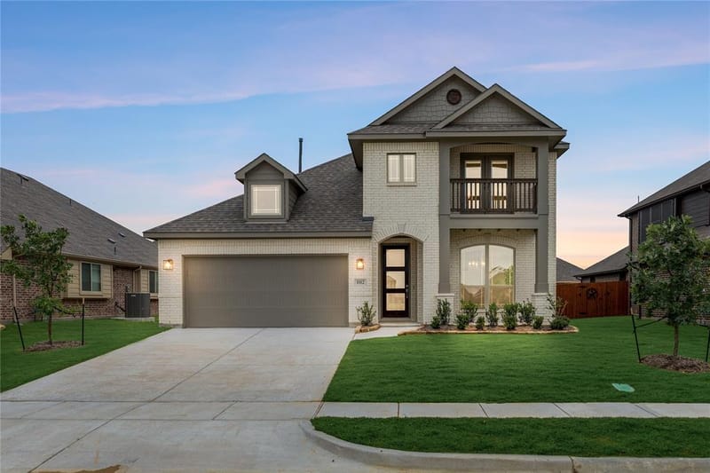 1112 Tanger Lane, Crowley TX 76036