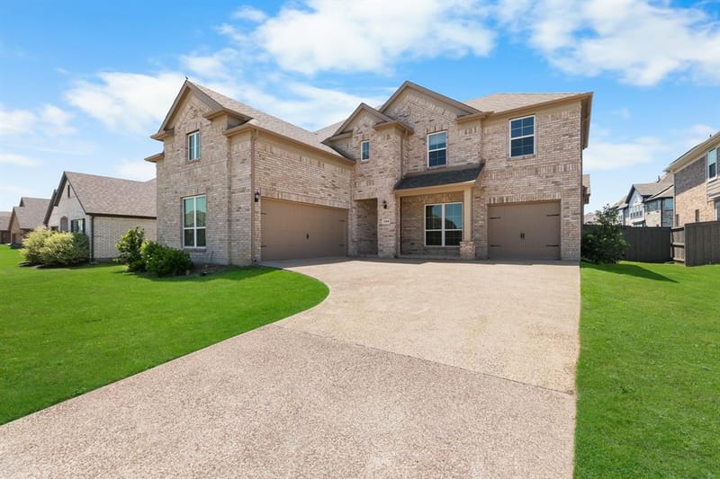 3909 Switchgrass Grove, Venus TX 76084