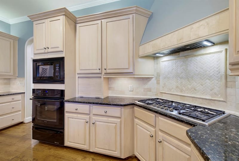 6008 Laurel Valley Court, Fort Worth TX 76132 - Photo 12