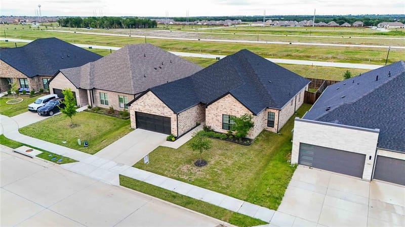 354 Rock Acre Drive, Lavon TX 75166