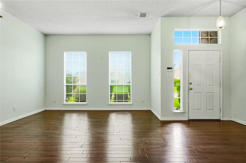 2720 Preston Creek, Mesquite TX 75181 - Photo 6