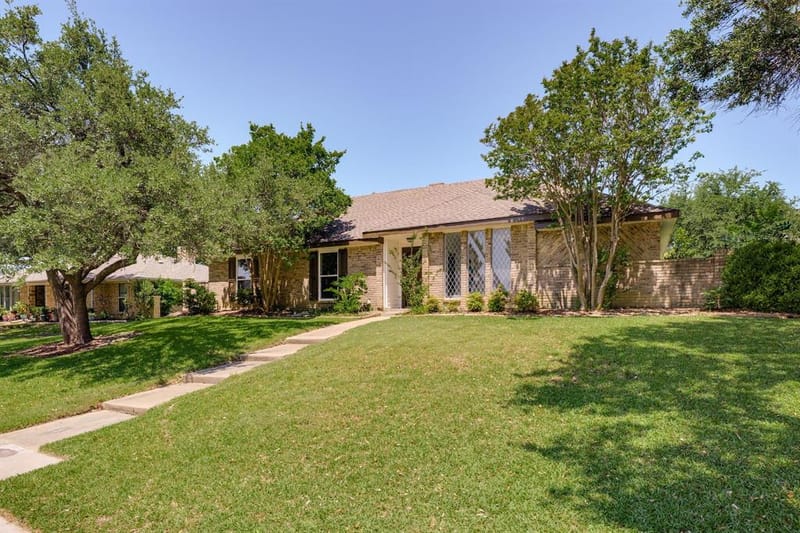 3406 Windridge Drive, Garland TX 75043 - Photo 2