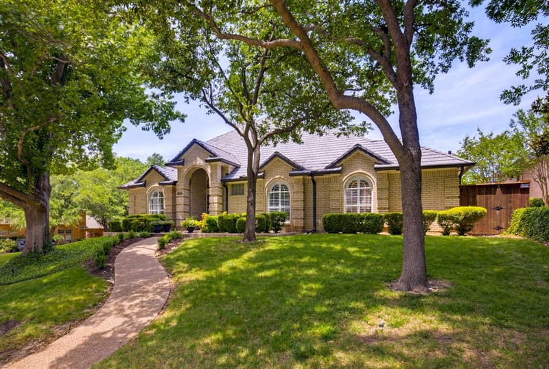 6524 Shoal Creek Road, Fort Worth TX 76132 - Photo 2
