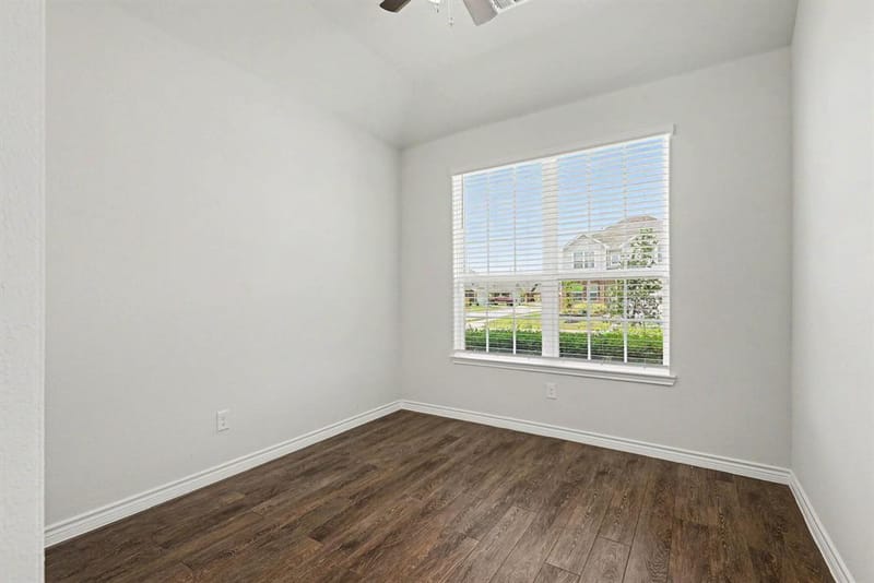 9828 Dynamics Drive, Fort Worth TX 76131 - Photo 10