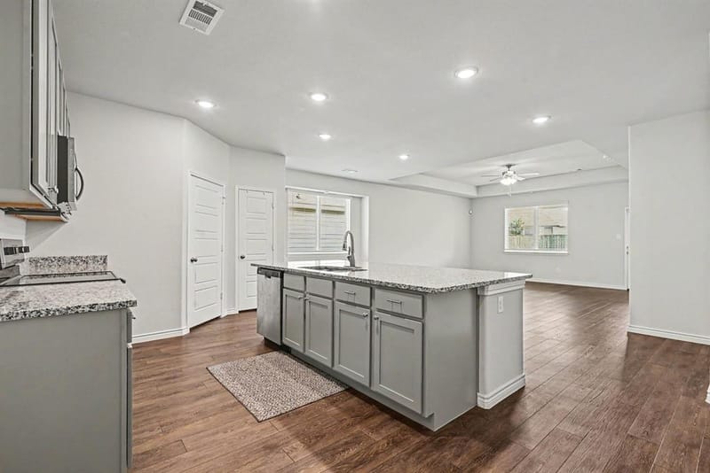9828 Dynamics Drive, Fort Worth TX 76131 - Photo 8