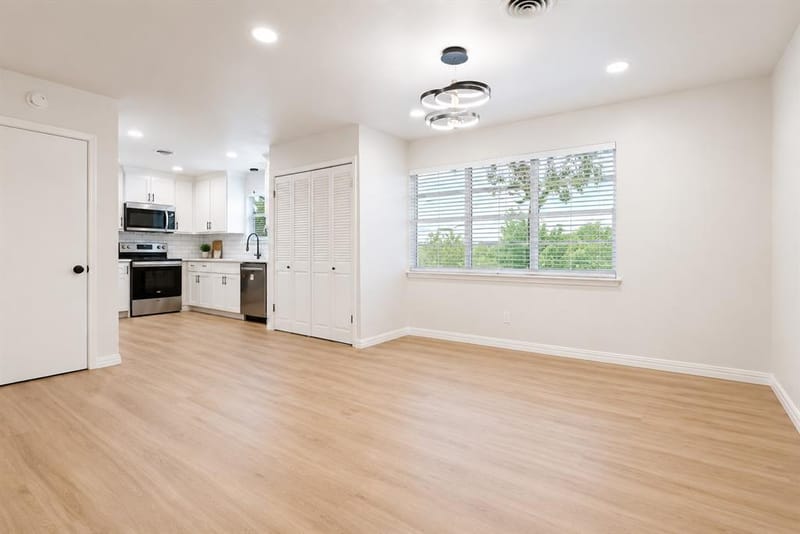 1409 Autumn Leaves Trail, Dallas TX 75241 - Photo 6