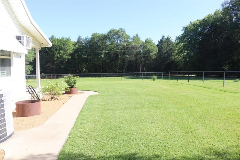 387 County Road 2101, Ivanhoe TX 75447 - Photo 37