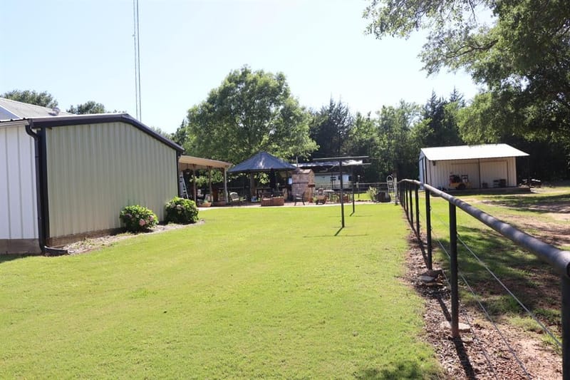387 County Road 2101, Ivanhoe TX 75447 - Photo 29