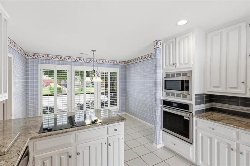 16902 Davenport Court, Dallas TX 75248 - Photo 9