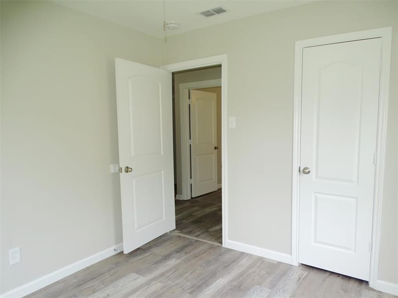 202 E Cober Drive, Grand Prairie TX 75051 - Photo 23