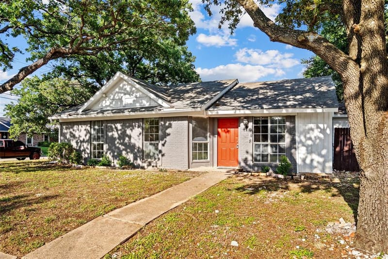 948 Carom Way, Dallas TX 75217 - Photo 3