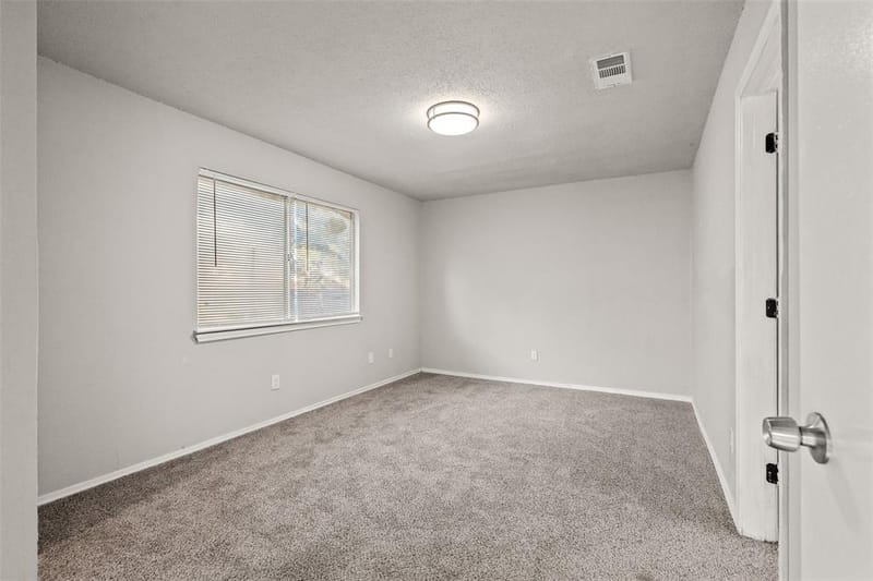 948 Carom Way, Dallas TX 75217 - Photo 18
